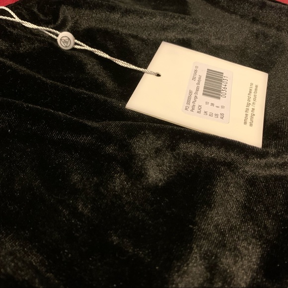 NWT Missguided Petite Velvet Plunge Bodysuit - Picture 5 of 5